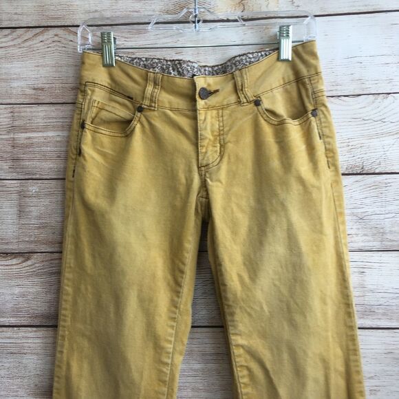 PRANA CORDUROY JEANS IN MUSTARD YELLOW‎ - Picture 2 of 6